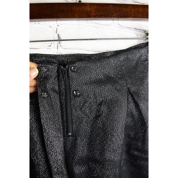 Vince Designer Black Shimmery Metallic Pleated Mini Skirt w/ Pockets Size 12 - Picture 5 of 10